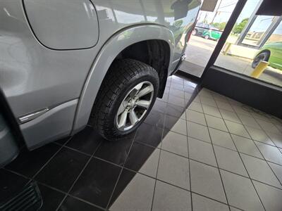 2019 RAM 1500 Limited 4dr CREW CAB 4X4   - Photo 49 - Hamilton, OH 45015