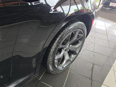 2021 Chrysler 300 Series S V6   - Photo 27 - Hamilton, OH 45015