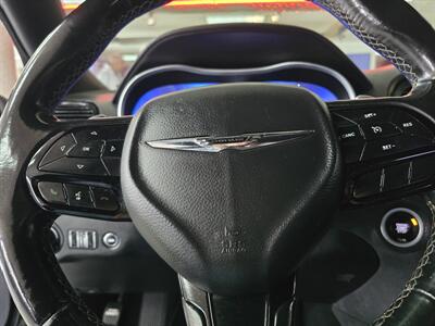 2021 Chrysler 300 Series S V6   - Photo 20 - Hamilton, OH 45015