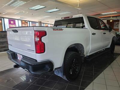 2019 Chevrolet Silverado 1500 Custom Trail Boss/Z71 CREW 4X4   - Photo 5 - Hamilton, OH 45015