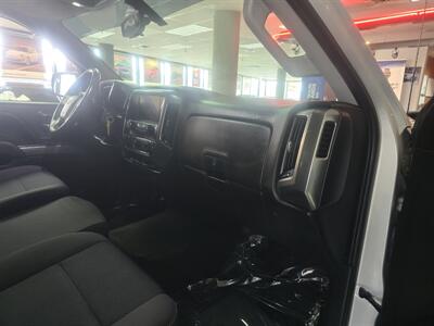 2018 Chevrolet Silverado 1500 LT EXTENDED CAB - Photo 13 - Hamilton, OH 45015