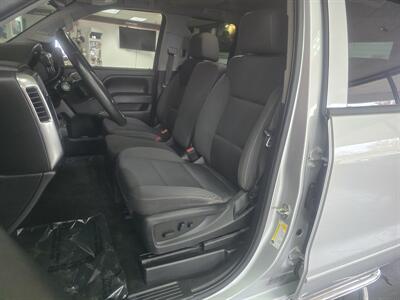 2018 Chevrolet Silverado 1500 LT EXTENDED CAB - Photo 9 - Hamilton, OH 45015