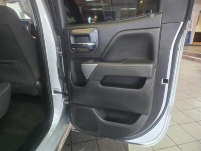 2018 Chevrolet Silverado 1500 LT EXTENDED CAB - Photo 15 - Hamilton, OH 45015