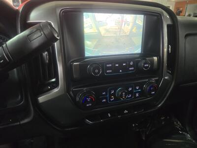 2018 Chevrolet Silverado 1500 LT EXTENDED CAB - Photo 19 - Hamilton, OH 45015