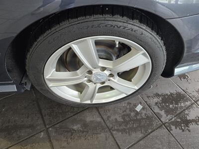 2013 Mercedes-Benz C 250 2DR COUPE   - Photo 30 - Hamilton, OH 45015