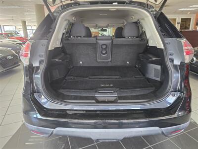2016 Nissan Rogue SV   - Photo 26 - Hamilton, OH 45015
