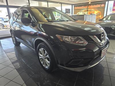 2016 Nissan Rogue SV   - Photo 3 - Hamilton, OH 45015