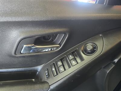 2021 Chevrolet Trax LT   - Photo 16 - Hamilton, OH 45015