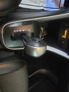 2021 Chevrolet Trax LT   - Photo 20 - Hamilton, OH 45015