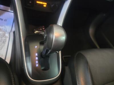 2021 Chevrolet Trax LT   - Photo 24 - Hamilton, OH 45015