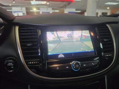 2021 Chevrolet Trax LT   - Photo 18 - Hamilton, OH 45015