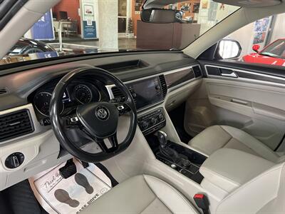 2018 Volkswagen Atlas V6 SE 4Motion   - Photo 10 - Hamilton, OH 45015