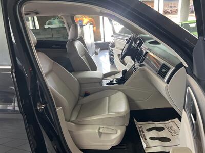 2018 Volkswagen Atlas V6 SE 4Motion   - Photo 25 - Hamilton, OH 45015