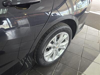 2023 Chevrolet Malibu LT 4DR SEDAN   - Photo 31 - Hamilton, OH 45015