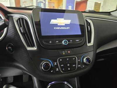 2023 Chevrolet Malibu LT 4DR SEDAN   - Photo 19 - Hamilton, OH 45015