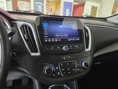 2023 Chevrolet Malibu LT 4DR SEDAN   - Photo 21 - Hamilton, OH 45015