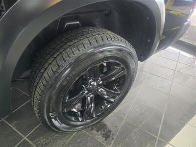 2024 RAM 1500 CLASSIC Warlock 4DR CREW CAB 4X4 - Photo 23 - Hamilton, OH 45015