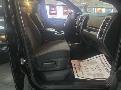 2024 RAM 1500 CLASSIC Warlock 4DR CREW CAB 4X4 - Photo 14 - Hamilton, OH 45015