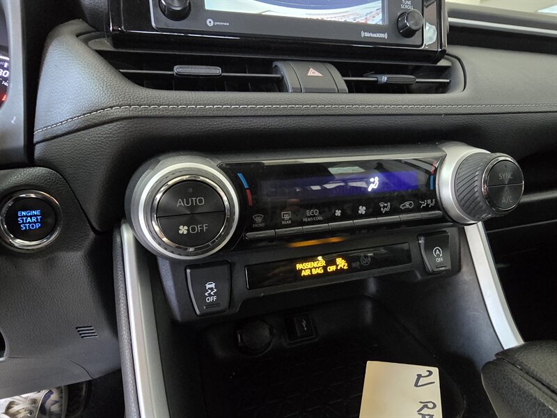 2021 Toyota RAV4 XLE 4DR SUV - Photo 22 - Hamilton, OH 45015