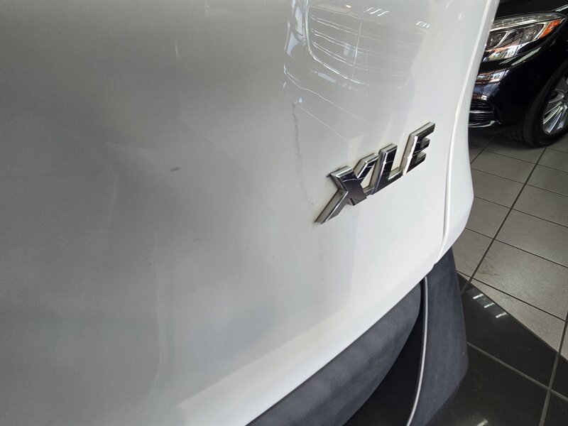 2021 Toyota RAV4 XLE 4DR SUV - Photo 30 - Hamilton, OH 45015