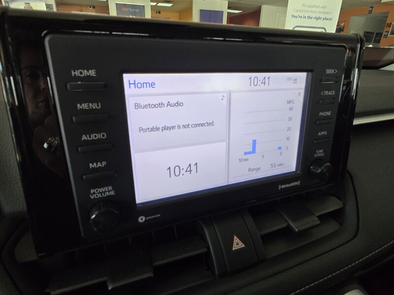 2021 Toyota RAV4 XLE 4DR SUV - Photo 28 - Hamilton, OH 45015