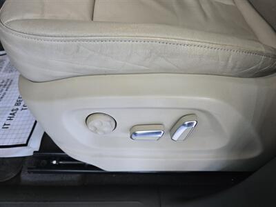 2013 Audi Q5 2.0T quattro Premium Plus   - Photo 17 - Hamilton, OH 45015