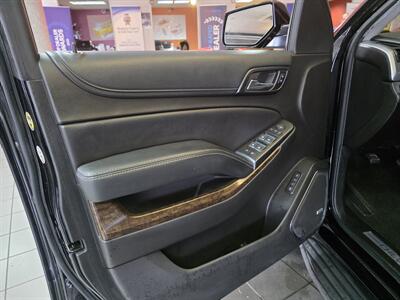 2017 Chevrolet Tahoe LT   - Photo 11 - Hamilton, OH 45015