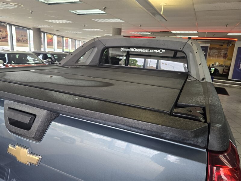 2011 Chevrolet Avalanche LT - Photo 24 - Hamilton, OH 45015