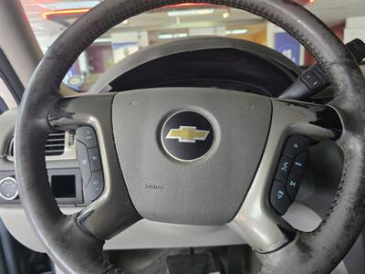 2011 Chevrolet Avalanche LT - Photo 20 - Hamilton, OH 45015