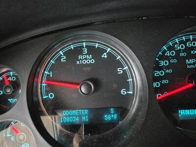 2011 Chevrolet Avalanche LT - Photo 21 - Hamilton, OH 45015