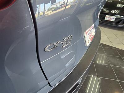 2025 Mazda CX-30 2.5 S Carbon Edition 4DR SUV AWD - Photo 40 - Hamilton, OH 45015