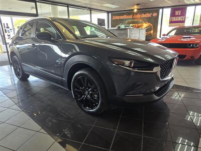2025 Mazda CX-30 2.5 S Carbon Edition 4DR SUV AWD - Photo 3 - Hamilton, OH 45015