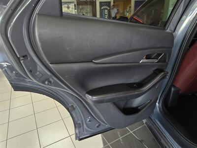2025 Mazda CX-30 2.5 S Carbon Edition 4DR SUV AWD - Photo 20 - Hamilton, OH 45015