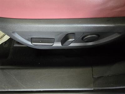 2025 Mazda CX-30 2.5 S Carbon Edition 4DR SUV AWD - Photo 28 - Hamilton, OH 45015