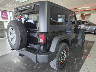 2018 Jeep Wrangler JK Sport 4DR SUV 4X4   - Photo 5 - Hamilton, OH 45015