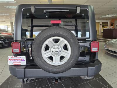 2018 Jeep Wrangler JK Sport 4DR SUV 4X4   - Photo 6 - Hamilton, OH 45015