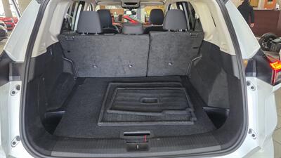 2024 Nissan Rogue SV 4DR SUV AWD   - Photo 29 - Hamilton, OH 45015