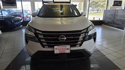 2024 Nissan Rogue SV 4DR SUV AWD   - Photo 3 - Hamilton, OH 45015