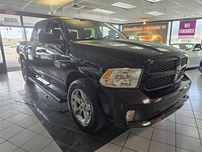 2013 RAM 1500 Express   - Photo 3 - Hamilton, OH 45015