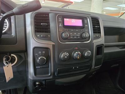 2013 RAM 1500 Express   - Photo 19 - Hamilton, OH 45015