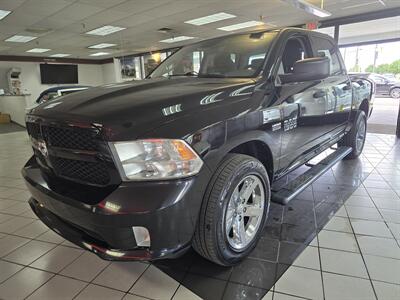 2013 RAM 1500 Express   - Photo 1 - Hamilton, OH 45015