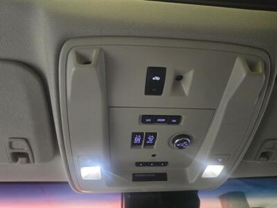 2015 Cadillac Escalade ESV Premium 4DR SUV 4X4 - Photo 27 - Hamilton, OH 45015