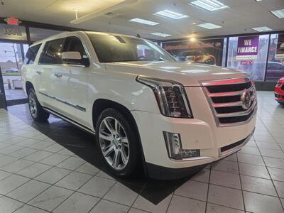 2015 Cadillac Escalade ESV Premium 4DR SUV 4X4 - Photo 3 - Hamilton, OH 45015
