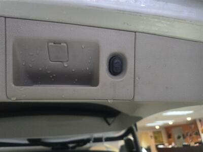 2015 Cadillac Escalade ESV Premium 4DR SUV 4X4 - Photo 31 - Hamilton, OH 45015