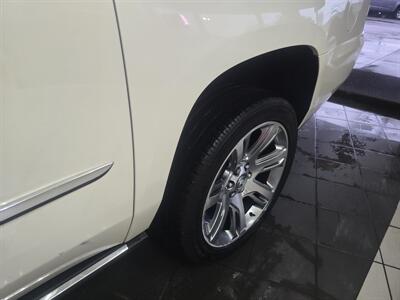 2015 Cadillac Escalade ESV Premium 4DR SUV 4X4 - Photo 37 - Hamilton, OH 45015