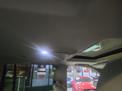 2015 Cadillac Escalade ESV Premium 4DR SUV 4X4 - Photo 17 - Hamilton, OH 45015