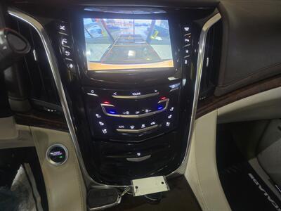 2015 Cadillac Escalade ESV Premium 4DR SUV 4X4 - Photo 22 - Hamilton, OH 45015