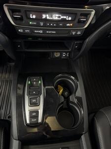 2020 Honda Ridgeline RTL-E - Photo 17 - Hamilton, OH 45015
