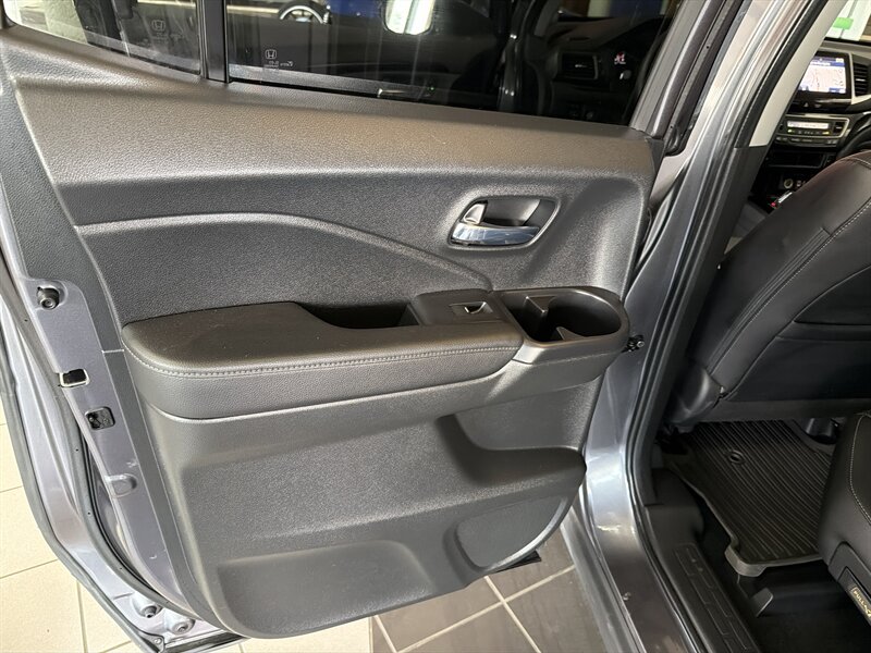 2020 Honda Ridgeline RTL-E - Photo 22 - Hamilton, OH 45015