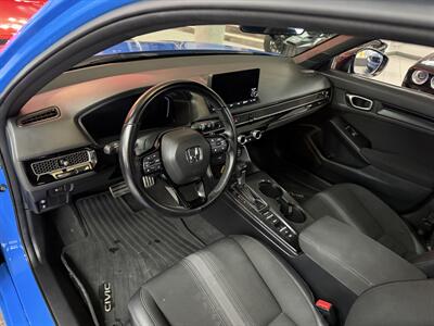 2023 Honda Civic Sport 4DR HATCHBACK   - Photo 11 - Hamilton, OH 45015